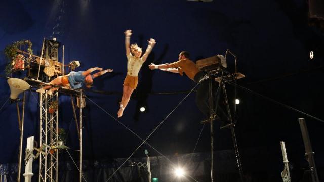 Cirque Poussière à Landerneau